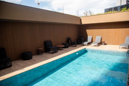 Studio para alugar com 25m², 1 quarto e sem vaga Studio para alugar com 25m², 1 quarto e sem vagaPiscina