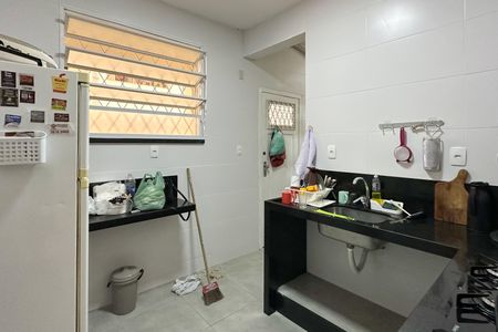 Apartamento à venda com 101m², 3 quartos e sem vaga Apartamento à venda com 101m², 3 quartos e sem vagaCozinha
