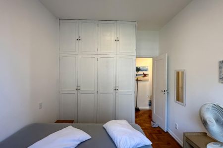 Apartamento à venda com 101m², 3 quartos e sem vaga Apartamento à venda com 101m², 3 quartos e sem vagaQuarto 01