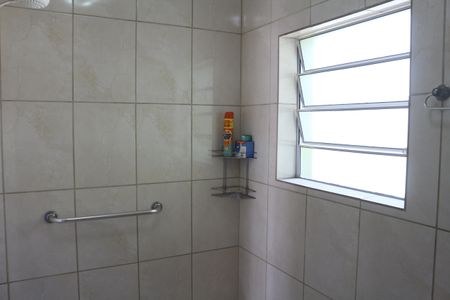 Casa à venda com 205m², 3 quartos e 3 vagasBanheiro da Suíte 1