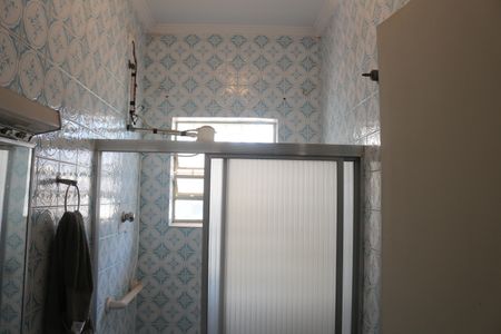 Casa à venda com 205m², 3 quartos e 3 vagasBanheiro 2