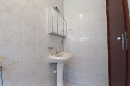 Casa à venda com 210m², 4 quartos e 3 vagas Casa à venda com 210m², 4 quartos e 3 vagasBanheiro da Suíte