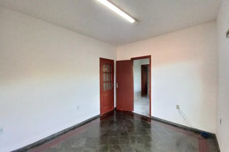 Casa à venda com 210m², 4 quartos e 3 vagas Casa à venda com 210m², 4 quartos e 3 vagasSala de Jantar