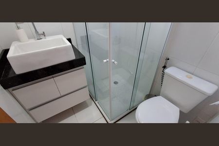 Apartamento à venda com 70m², 2 quartos e 2 vagas Apartamento à venda com 70m², 2 quartos e 2 vagasBanheiro Suíte