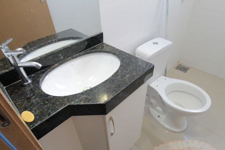 Apartamento à venda com 50m², 2 quartos e 2 vagasBanheiro Social