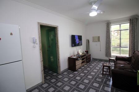 Apartamento à venda com 60m², 2 quartos e 2 vagasSala