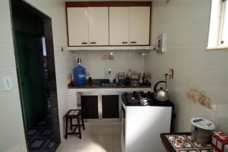 Apartamento à venda com 60m², 2 quartos e 2 vagasCozinha