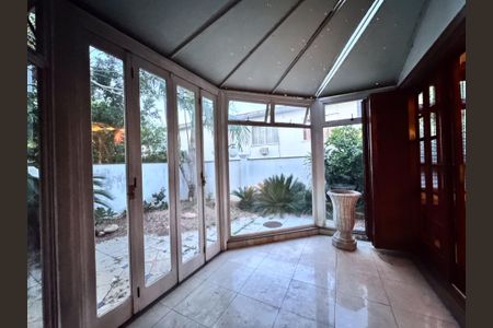 Casa à venda com 460m², 4 quartos e 5 vagasÁrea comum