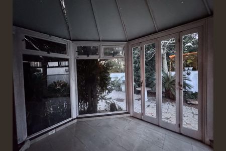 Casa à venda com 460m², 4 quartos e 5 vagasÁrea comum