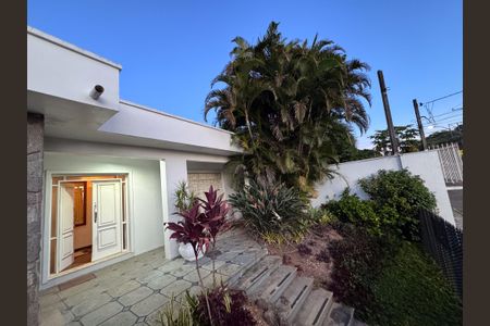 Casa à venda com 460m², 4 quartos e 5 vagasÁrea comum