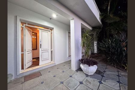 Casa à venda com 460m², 4 quartos e 5 vagasÁrea comum