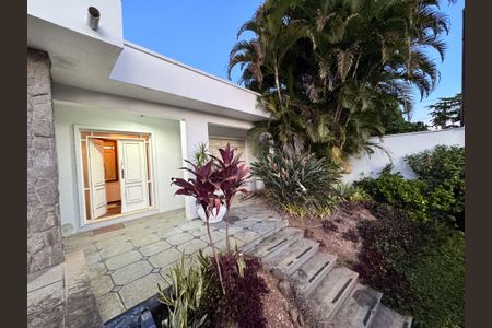 Casa à venda com 460m², 4 quartos e 5 vagasÁrea comum