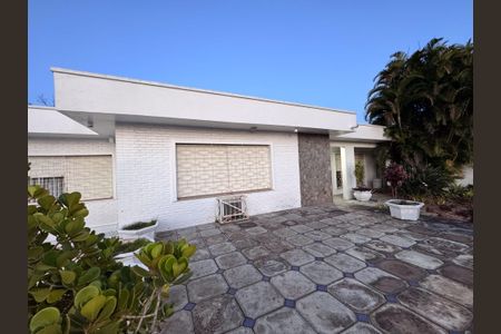 Casa à venda com 460m², 4 quartos e 5 vagasÁrea comum