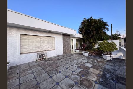 Casa à venda com 460m², 4 quartos e 5 vagasÁrea comum