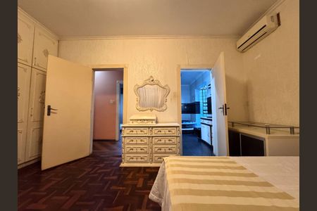 Casa à venda com 460m², 4 quartos e 5 vagasQuarto 2