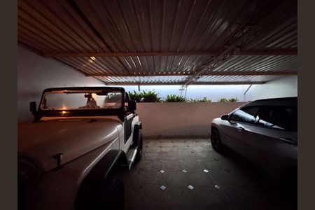 Casa à venda com 460m², 4 quartos e 5 vagasGaragem