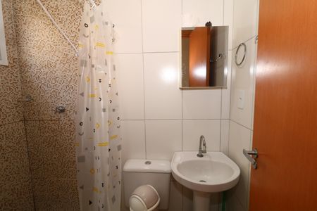 Casa de condomínio para alugar com 51m², 2 quartos e 1 vagaBanheiro