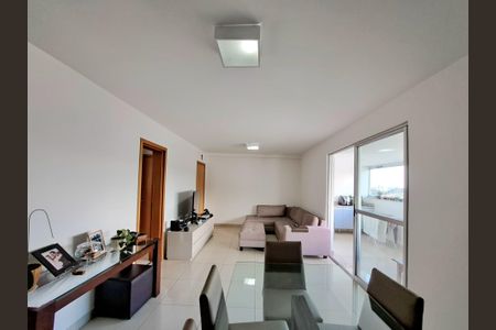 Apartamento à venda com 127m², 3 quartos e 3 vagas Apartamento à venda com 127m², 3 quartos e 3 vagasSala