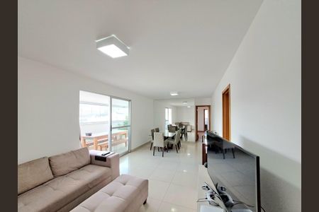 Apartamento à venda com 127m², 3 quartos e 3 vagas Apartamento à venda com 127m², 3 quartos e 3 vagasSala