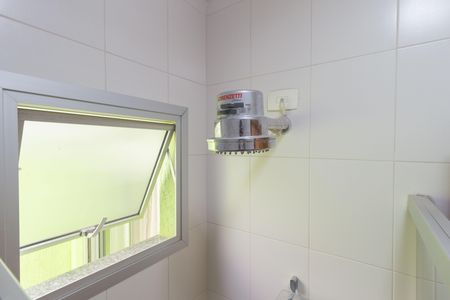 Casa à venda com 120m², 2 quartos e 1 vagaBanheiro