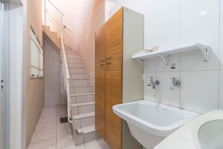 Casa à venda com 120m², 2 quartos e 1 vagaÁrea de Serviço