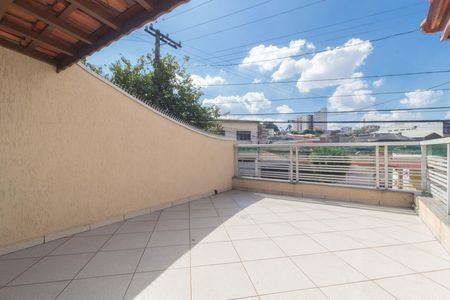 Casa à venda com 120m², 2 quartos e 1 vagaVaranda