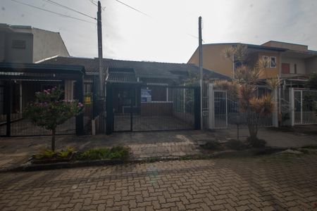 Casa para alugar com 75m², 2 quartos e 1 vagaFachada