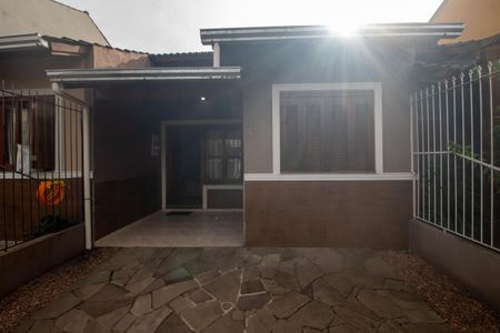 Casa para alugar com 75m², 2 quartos e 1 vagaFachada