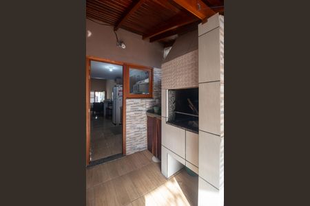 Casa para alugar com 75m², 2 quartos e 1 vagaÁrea comum - Churrasqueira
