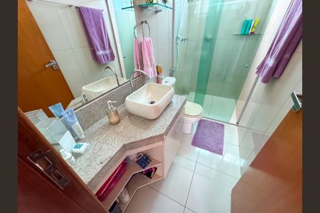 Apartamento à venda com 134m², 3 quartos e 3 vagasBanheiro