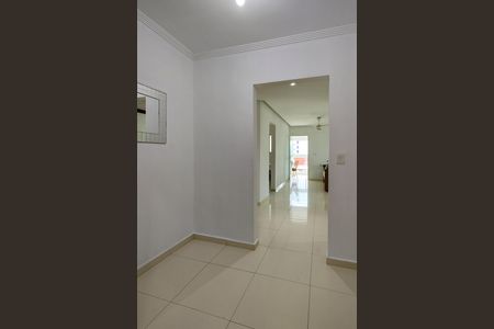 Apartamento para alugar com 163m², 3 quartos e 2 vagas Apartamento para alugar com 163m², 3 quartos e 2 vagasHall