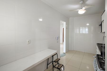 Apartamento para alugar com 163m², 3 quartos e 2 vagas Apartamento para alugar com 163m², 3 quartos e 2 vagasCozinha