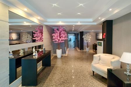 Apartamento para alugar com 163m², 3 quartos e 2 vagas Apartamento para alugar com 163m², 3 quartos e 2 vagasHall de entrada