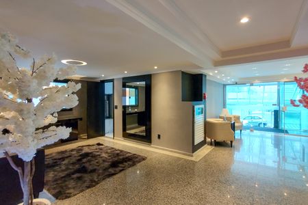 Apartamento para alugar com 163m², 3 quartos e 2 vagas Apartamento para alugar com 163m², 3 quartos e 2 vagasHall de entrada