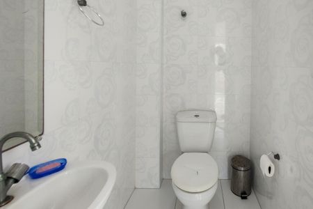 Apartamento para alugar com 163m², 3 quartos e 2 vagas Apartamento para alugar com 163m², 3 quartos e 2 vagasLavabo Sala