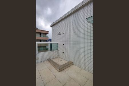 Apartamento para alugar com 163m², 3 quartos e 2 vagas Apartamento para alugar com 163m², 3 quartos e 2 vagasÁrea comum - Piscina