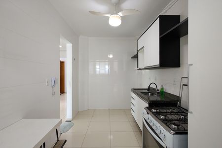 Apartamento para alugar com 163m², 3 quartos e 2 vagas Apartamento para alugar com 163m², 3 quartos e 2 vagasCozinha