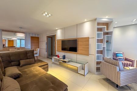 Apartamento à venda com 138m², 3 quartos e 3 vagasSala