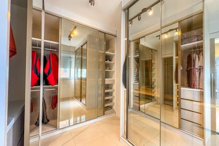 Apartamento à venda com 138m², 3 quartos e 3 vagasSuíte 2