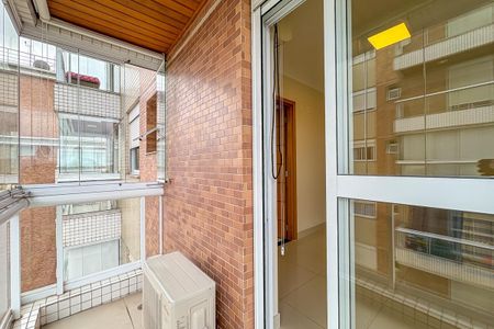 Apartamento à venda com 138m², 3 quartos e 3 vagasVaranda da Suíte 3