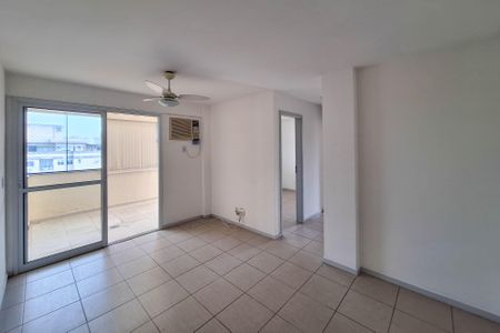 Sala de apartamento à venda com 2 quartos, 110m² em Centro, Niterói
