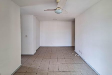 Sala de apartamento à venda com 2 quartos, 110m² em Centro, Niterói