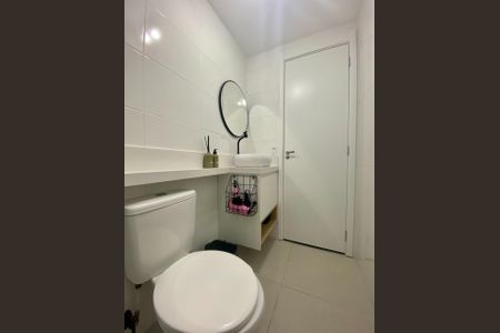 Apartamento para alugar com 33m², 2 quartos e sem vagaBanheiro
