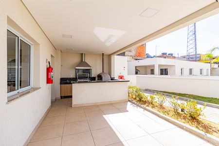 Apartamento para alugar com 39m², 2 quartos e 1 vagaÁrea comum - Churrasqueira