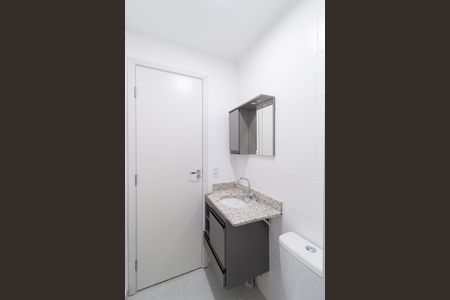 Apartamento para alugar com 39m², 2 quartos e 1 vaga Apartamento para alugar com 39m², 2 quartos e 1 vagaBanheiro
