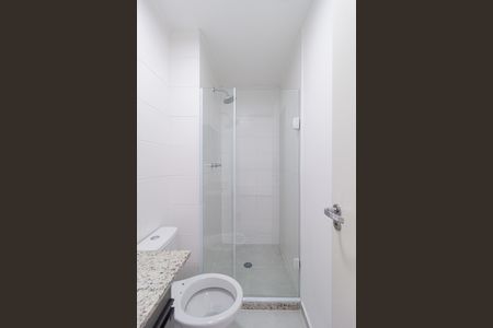 Apartamento para alugar com 39m², 2 quartos e 1 vaga Apartamento para alugar com 39m², 2 quartos e 1 vagaBanheiro
