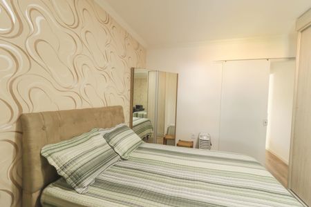 Casa à venda com 255m², 3 quartos e 2 vagas Casa à venda com 255m², 3 quartos e 2 vagasSuíte