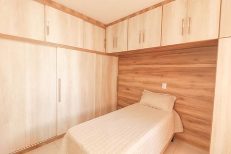 Casa à venda com 255m², 3 quartos e 2 vagas Casa à venda com 255m², 3 quartos e 2 vagasQuarto 1