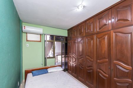 Apartamento para alugar com 108m², 3 quartos e 2 vagas Apartamento para alugar com 108m², 3 quartos e 2 vagasSuíte