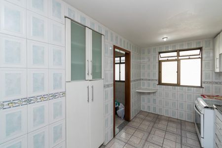 Apartamento para alugar com 108m², 3 quartos e 2 vagas Apartamento para alugar com 108m², 3 quartos e 2 vagasCozinha